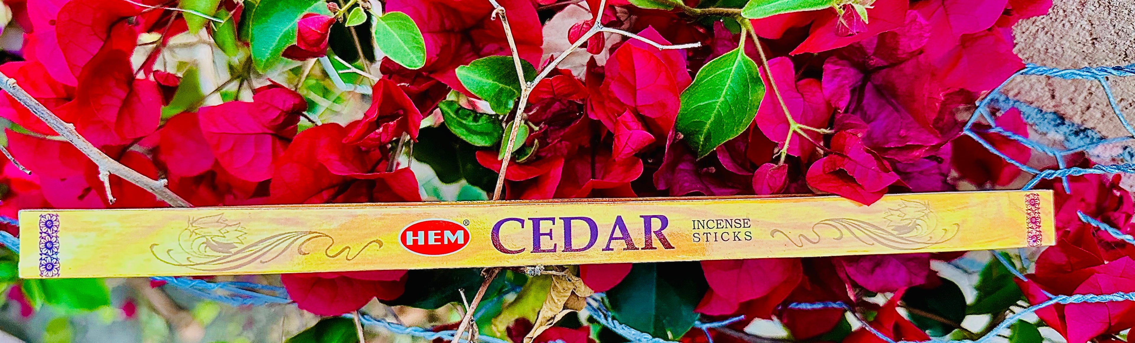 CEDAR incense sticks